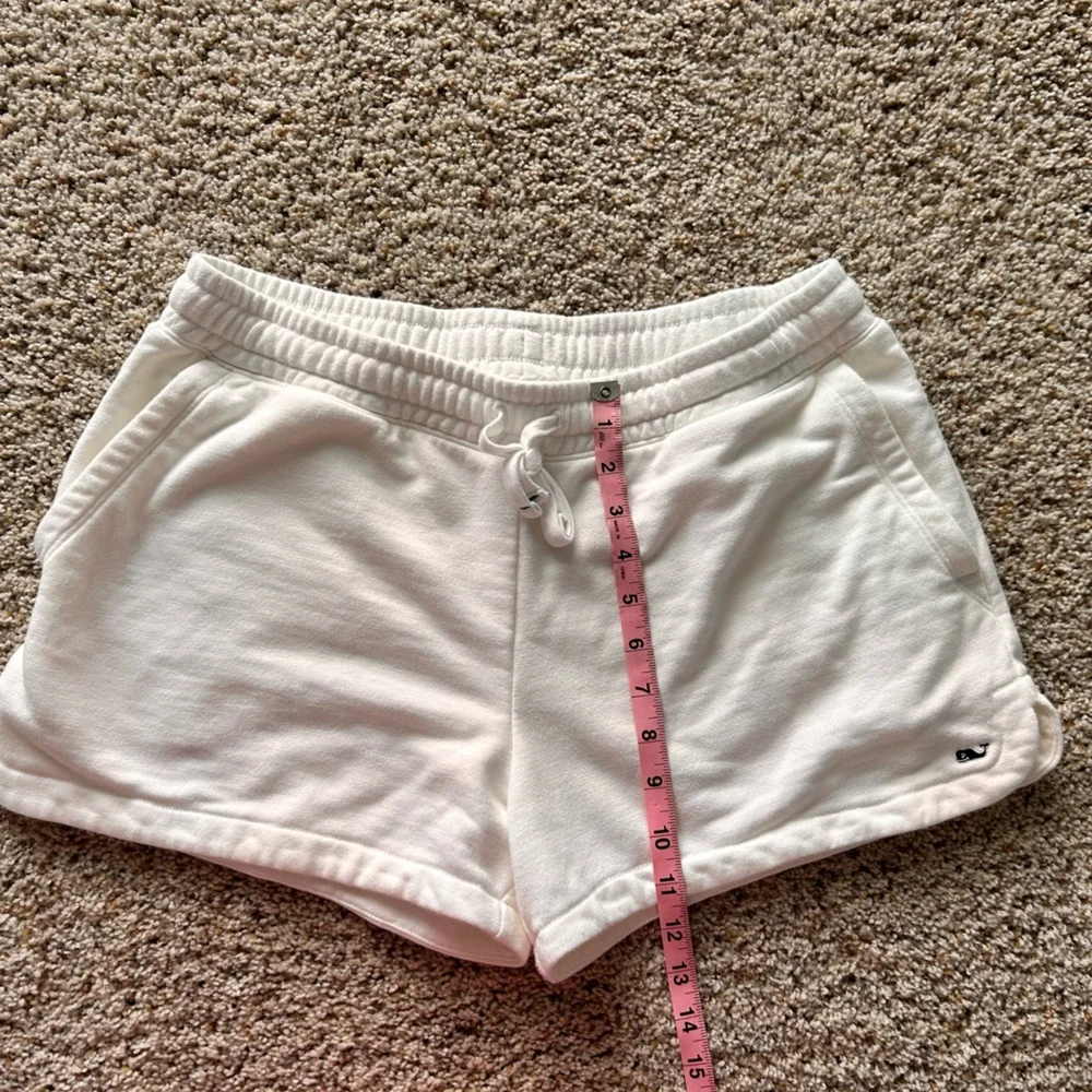 Vineyard Vines White Drawstring Lounge Shorts - Picture 5 of 6